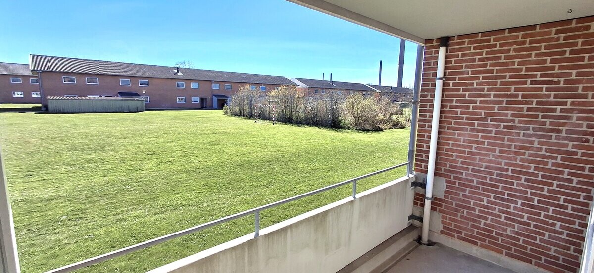 2-room apartment in Frederikshavn image 5
