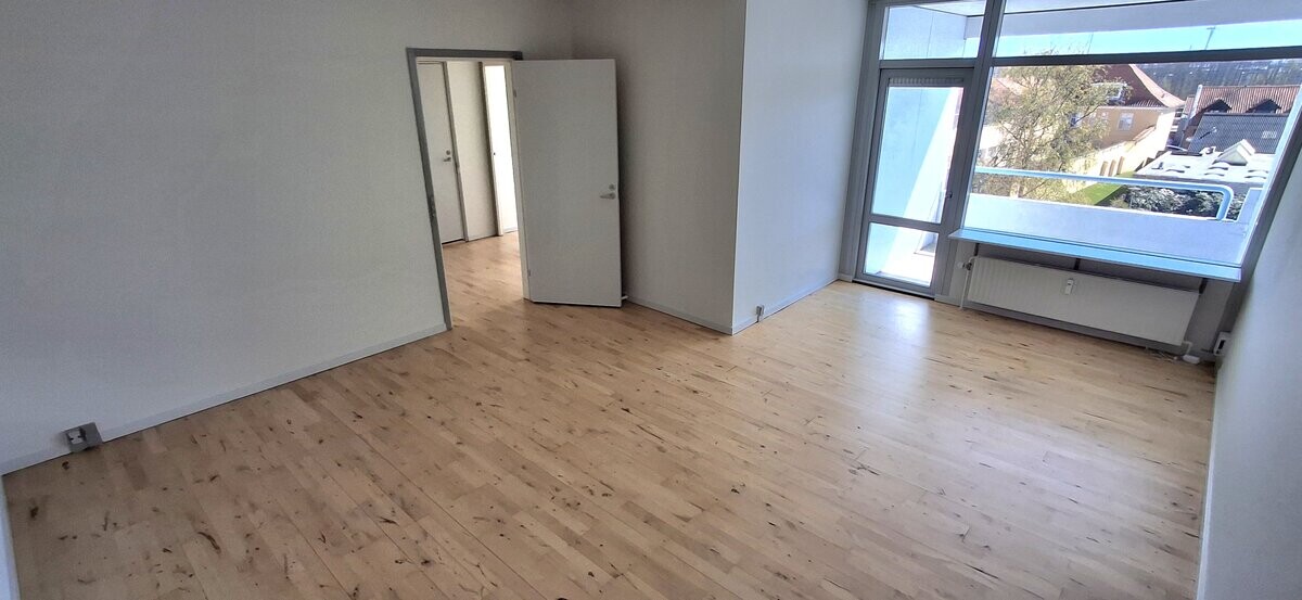 2-room apartment in Frederikshavn image 2