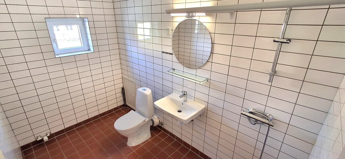 2-room apartment in Frederikshavn image 3