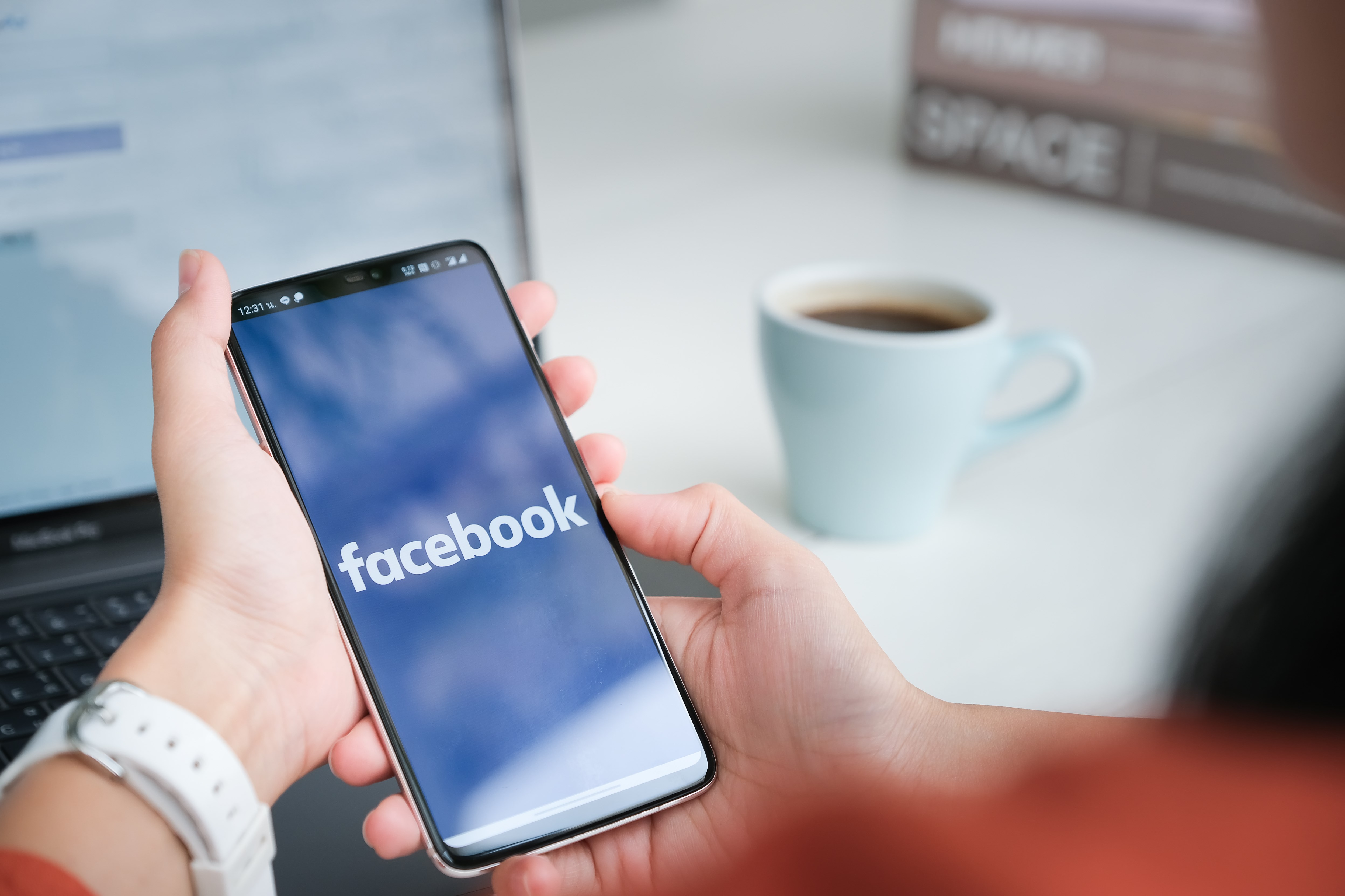 Retningslinjer for sociale medier.jpg